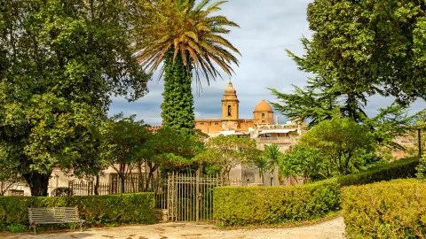 CTA111_Sizilien_Inselgoettin-unter-dem-Aetna_content_1920x1080px-Erice-placeholder