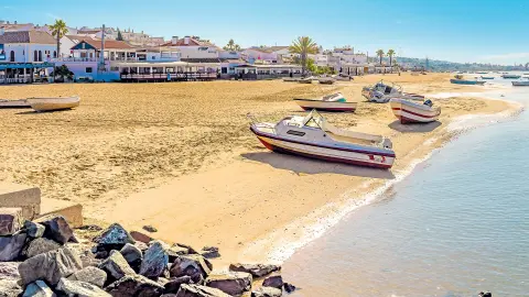 ESL111_unterwegs-an-der-costa-de-la-luz_fuerte-el-rompido-destino-playa-ria-barcos-placeholder